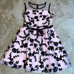 NWT girls dress size 10